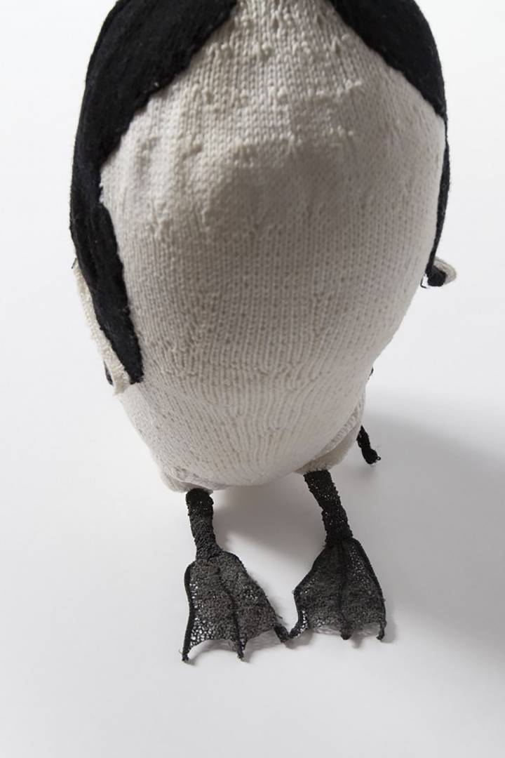 knitted razorbill